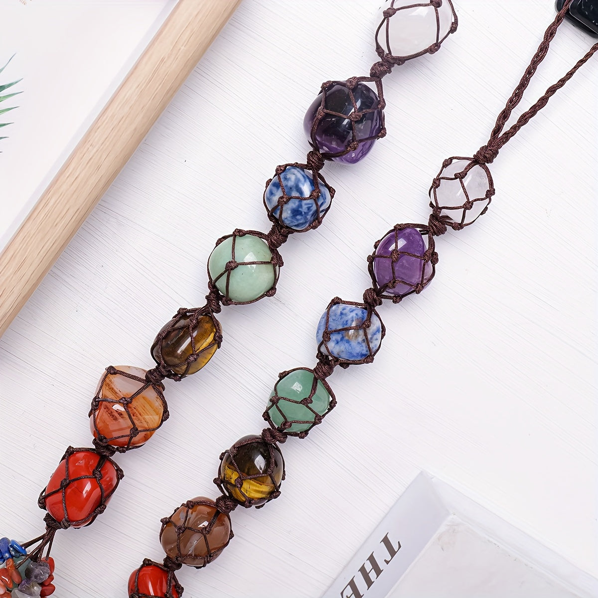 1pc Natural Crystal Chakra Tumbled Stone Pendant Car Hanger Polished Crystal Home Feng Shui Hanging Jewelry New Year Valentine'S Day Father'S Day Holiday Gift