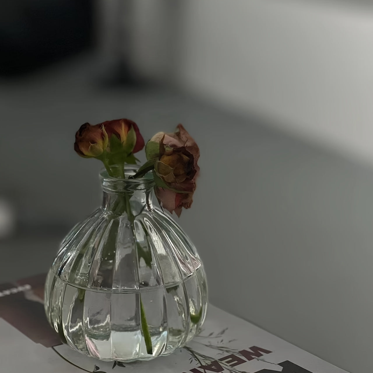 7pcs Glass Vase Set, Retro Transparent Glass Bud Vase, Crystal Mini Flower Decorative Vase, Antique Decorative Small Opening Short Vase, Multi-Countryside Aesthetic Wedding Table Center