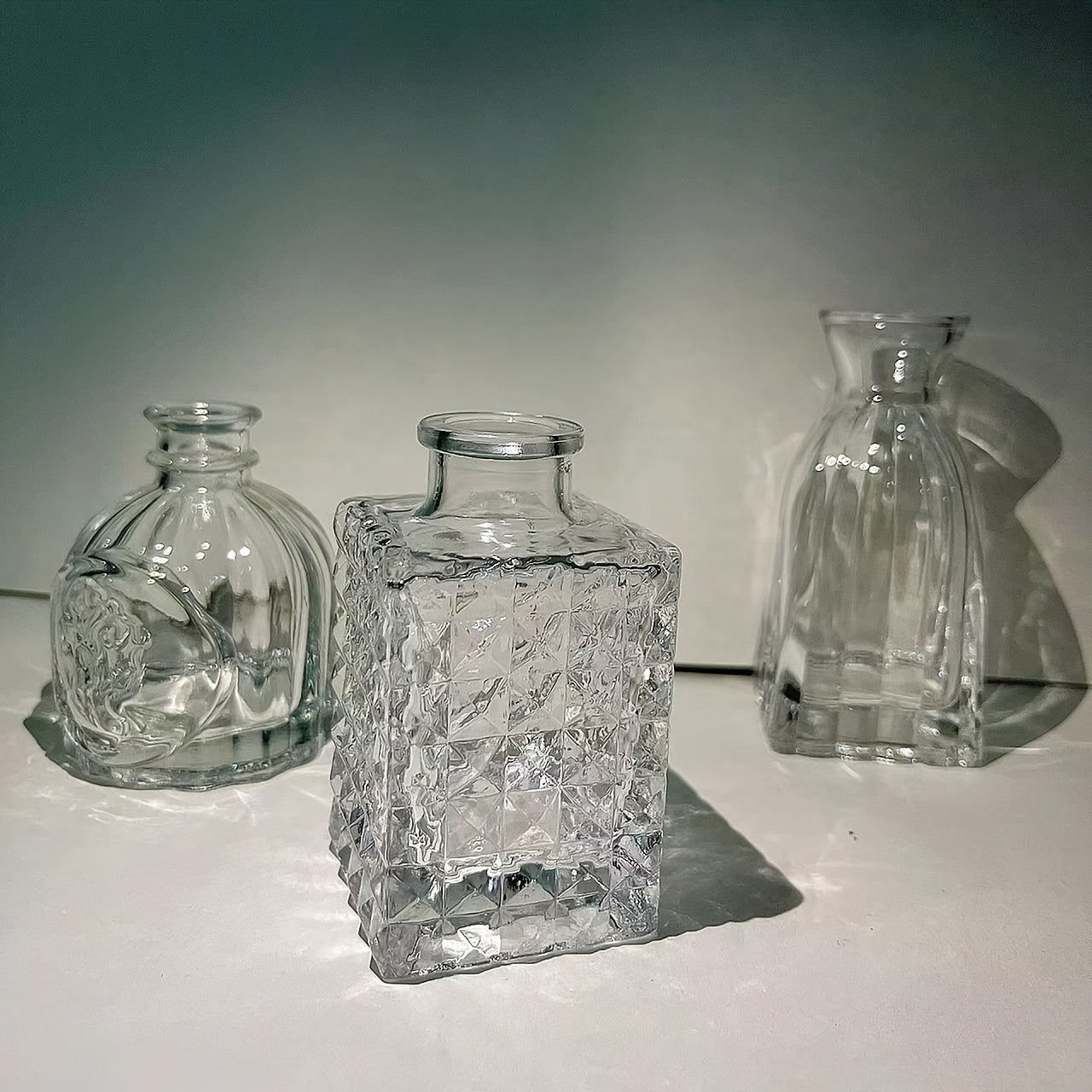 7pcs Glass Vase Set, Retro Transparent Glass Bud Vase, Crystal Mini Flower Decorative Vase, Antique Decorative Small Opening Short Vase, Multi-Countryside Aesthetic Wedding Table Center