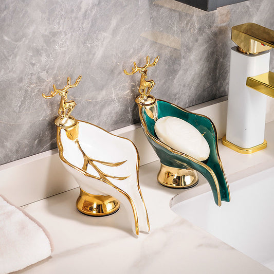 1pc Leaf Shaped Soap Box With Deer Decoration, Self-draining Soap Dish, Soap Holder For Bathroom & Kitchen, Home Decor, Bathroom Essential