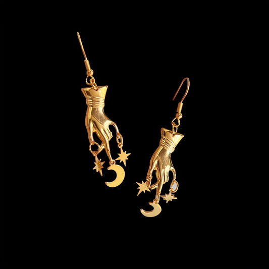 Bohemian Style Finger-Shaped Moon and Stars Pendant Earrings, Gothic Fashion Simple Party Gift, Iron Material with Iron Ear Needle, Non-Magnetic