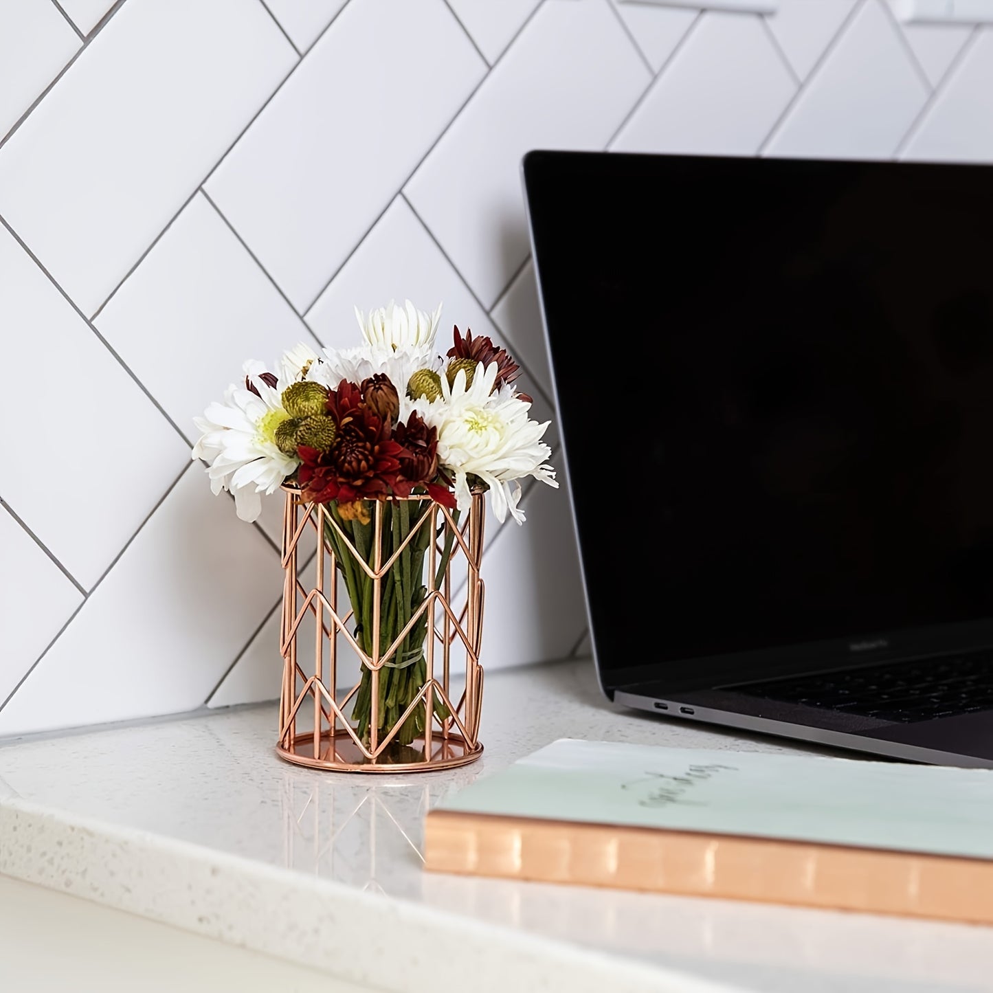 Upgrade Your Desk with This Stylish Golden Metal Pen Holder - Perfect for Home & Office Organization!