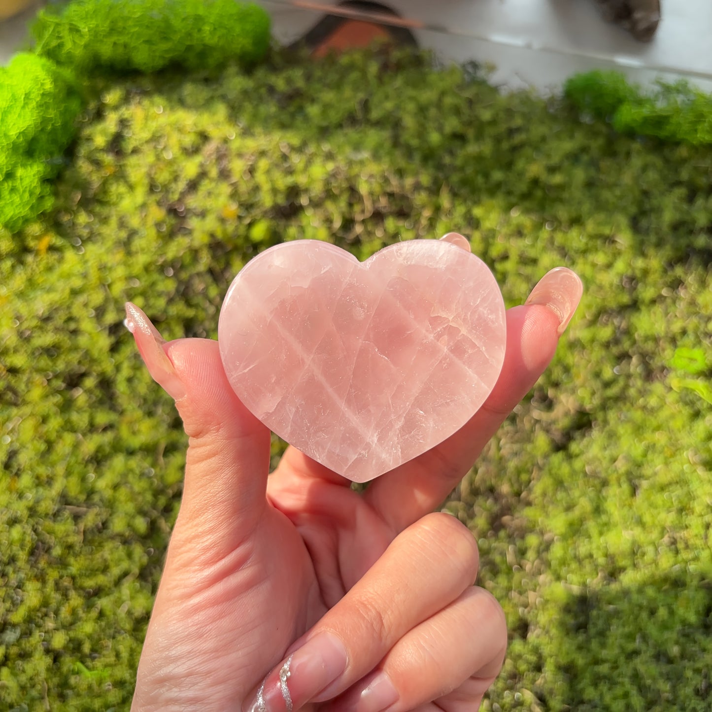 Runyangshi Pink Rose Quartz Heart-Shaped Crystal Bowl - Polished Natural Stone, Perfect for Home & Office Decor, Ideal Gift for Christmas, Mother's Day, Valentine's