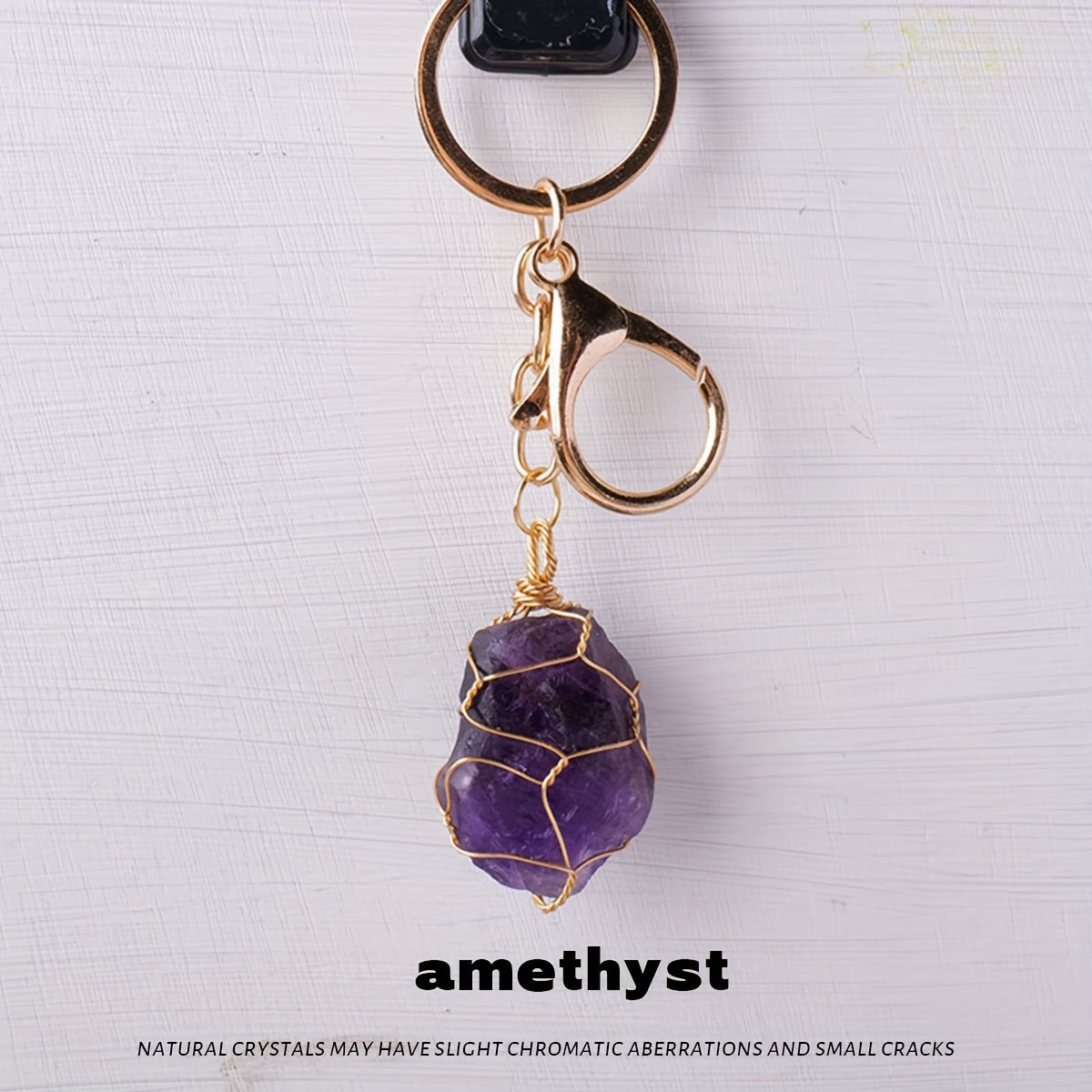 Single Natural Crystal Raw Stone Keychain - Handcrafted Golden Wire Mesh Bag with Unpolished Gemstone, Sports Themed Lobster Clasp Decorative Key Chain for Christmas